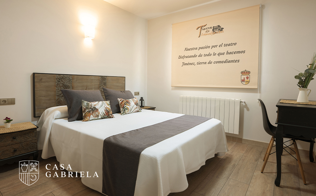 casa-gabriela-hotel-rural-jimenez-jamuz-habitacion-comediantes